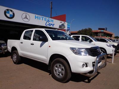 Toyota Hilux 2.5 D4D 4X4 Toyota Hilux 2.5 D4D 4X4 in Botswana