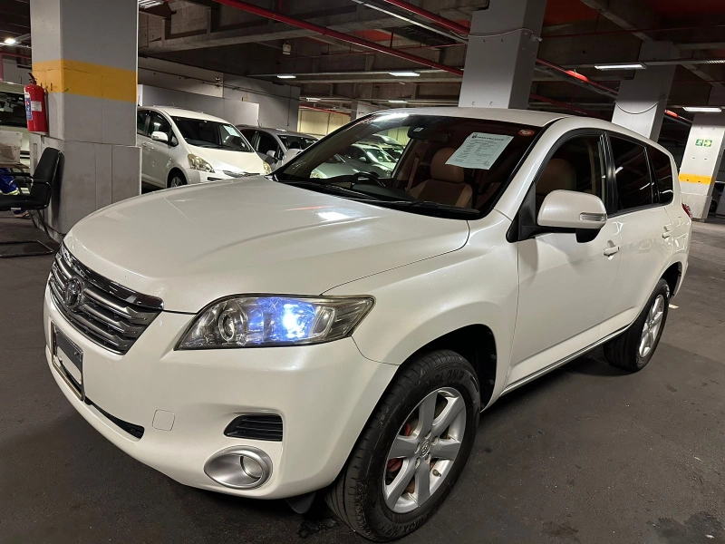 Toyota Vanguard in Botswana