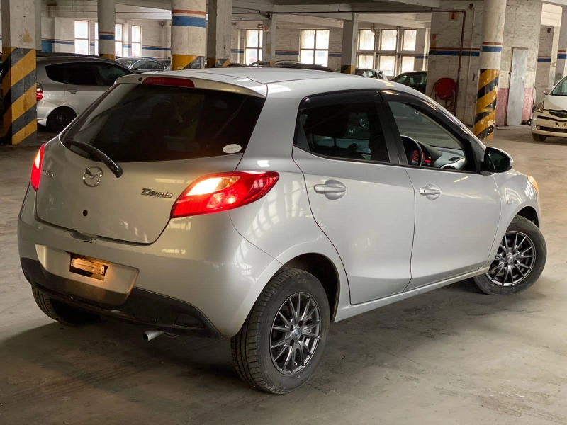 Used Mazda 2 in Botswana