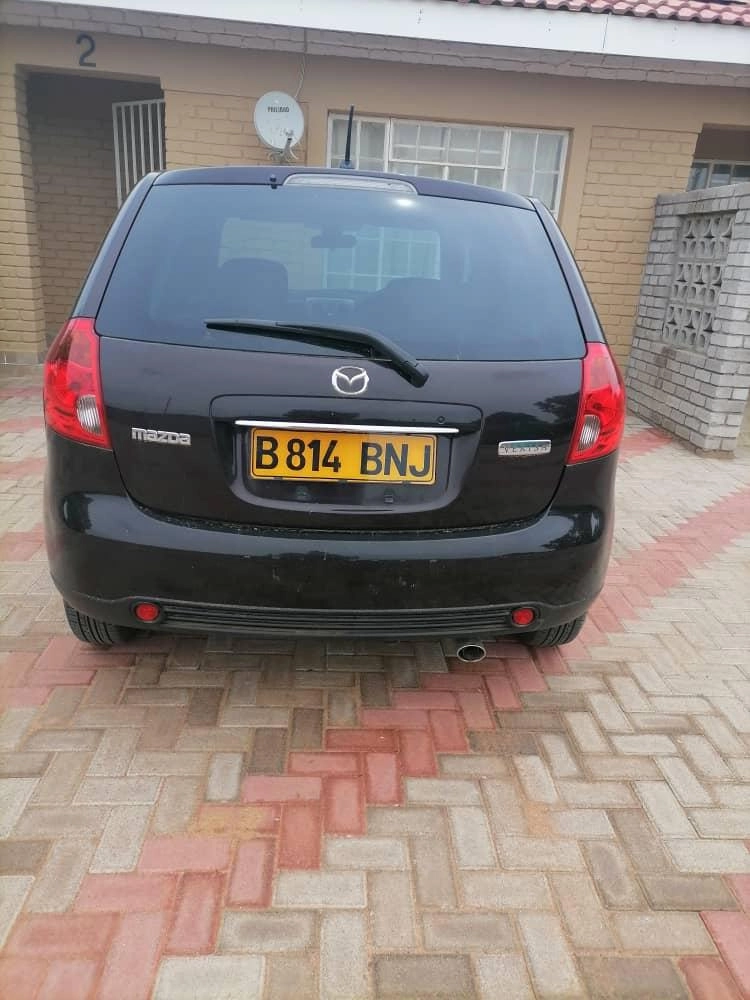 Used Mazda Verisa in Botswana