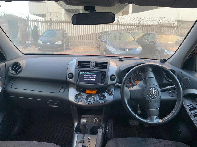 Used Toyota Vanguard in Botswana