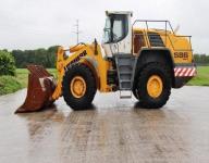 Lotus Elise 2010 Liebherr 586 Wheel Loader Construction equipment in Botswana