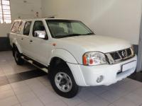 Nissan NP300 2.4 HI-RIDER 4X4 in Botswana