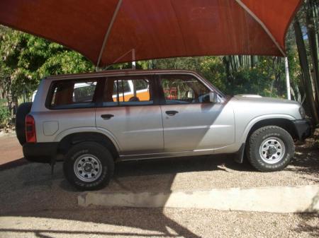 Nissan Patrol GL in Botswana