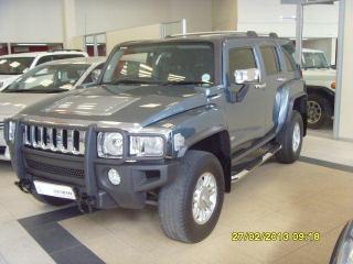 Hummer H3 Lux Auto in Afghanistan