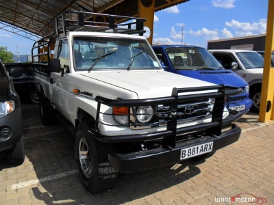 Toyota Land Cruiser Toyota Land Cruiser in