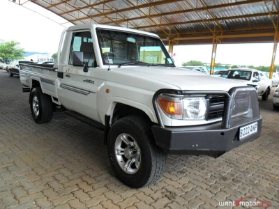 Toyota Land Cruiser Toyota Land Cruiser in