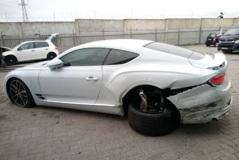 2019 BENTLEY CONTINENTAL GT W12 in Botswana