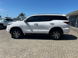 2021 Toyota Fortuner 2.8 gd6 video in Botswana