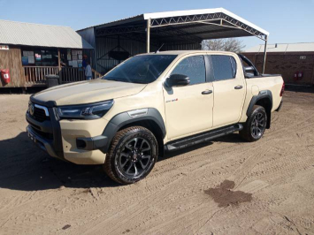 2022 TOYOTA HILUX 2.8 GD-6 RB LEGEND in Botswana