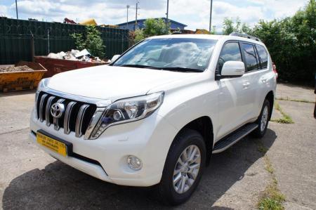 Toyota Land Cruiser Invincible in Botswana