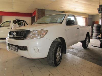 Toyota Hilux SRX D4D in Botswana