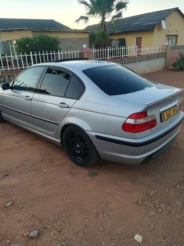 BMW 320 in Botswana