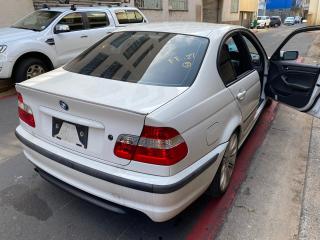 BMW 320i E46 in Botswana