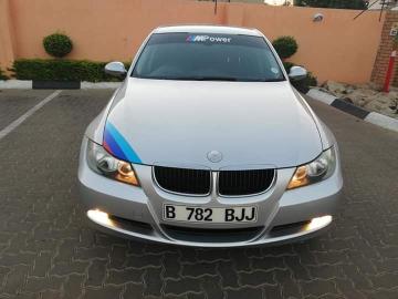 BMW 320i E90 in Botswana