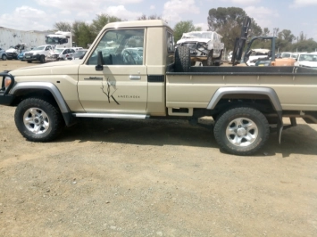 LAND CRUISER 79 4.2D for sale LAND CRUISER 79 4.2D for sale in Botswana