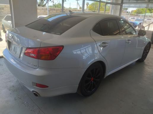 Lexus IS250 in Botswana