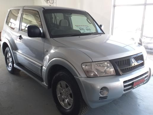 Mitsubishi Pajero in Botswana