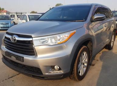  Toyota Kluger in Afghanistan