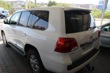 Toyota Land Cruiser in Botswana