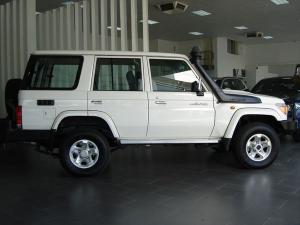  Toyota Land Cruiser in Botswana