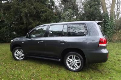 Toyota Land Cruiser V8 in Botswana