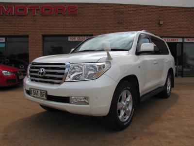 Toyota Land Cruiser V8 in Botswana