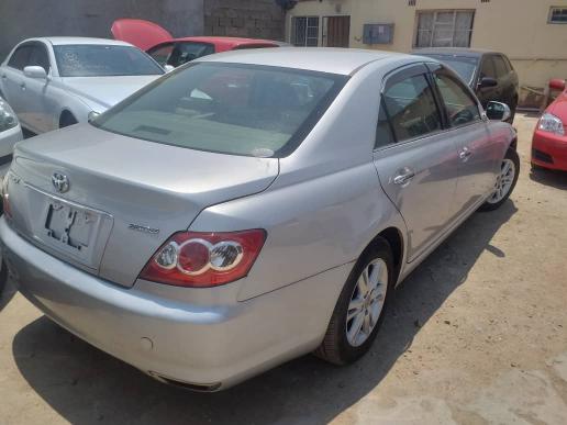 Toyota Markx in Botswana