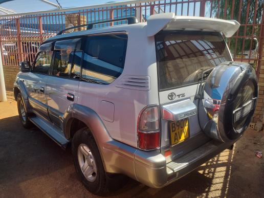 TOYOTA PRADO in Afghanistan