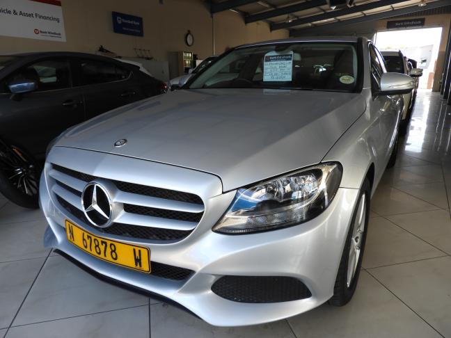  Used Mercedes-Benz C180 in Botswana