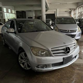  Used Mercedes-Benz C200 in Botswana