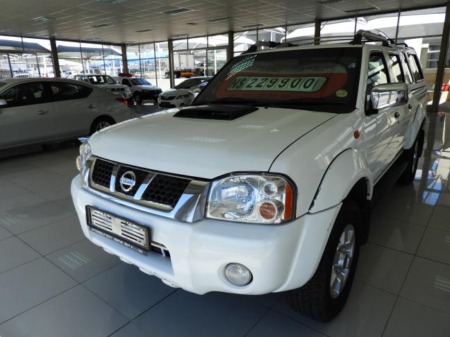  Used Nissan NP300 HARDBODY in Botswana