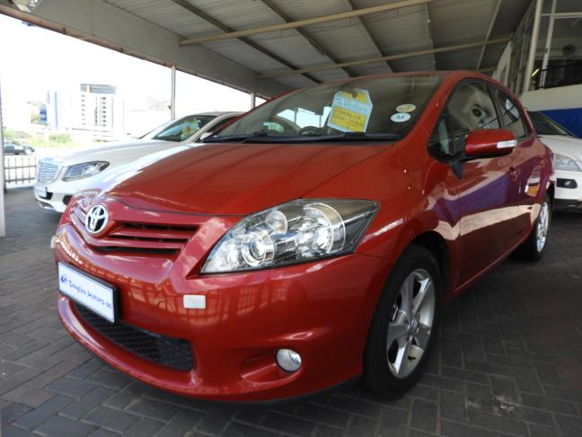  Used Toyota Auris XR in Botswana