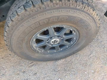 Used Toyota Hilux Surf Used Toyota Hilux Surf in