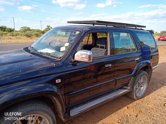  Used Toyota Hilux Surf in Afghanistan