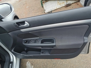 Used Volkswagen Golf GTI 5 Used Volkswagen Golf GTI 5 in