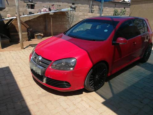 Volkswagen Golf R32 in Botswana