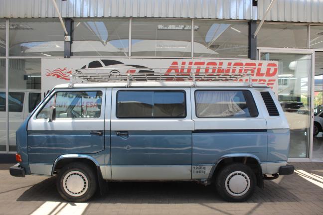 Volkswagen Microbus in Botswana