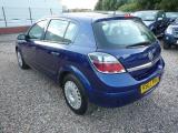 Opel Astra for sale in Botswana - 1