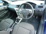 Opel Astra for sale in Botswana - 2