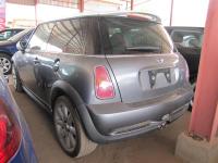 Mini Cooper for sale in Botswana - 4