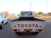 Toyota Land Cruiser 4.2 D for sale in Botswana - 3