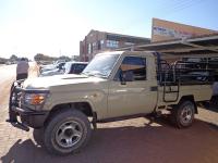 Toyota Land Cruiser 4.5 EFI for sale in Botswana - 2