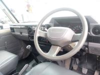2006 TOYOTA LAND CRUISER 4.2 DIESEL for sale in Botswana - 4