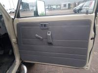 2006 TOYOTA LAND CRUISER 4.2 DIESEL for sale in Botswana - 8