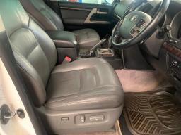 2010 Toyota Land Cruiser 200 V8 VX Auto for sale in Botswana - 2
