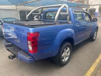 2014 Isuzu KB 300 D-Teq LX Double-Cab for sale in Botswana - 6