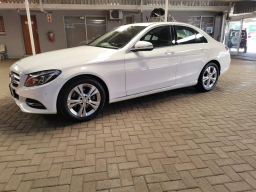 2015 Mercedes-Benz C-Class C 200 Avantgarde Auto for sale in Botswana - 1