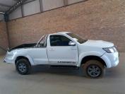  2015 TOYOTA HILUX 3.0 D-4D LEGEND 45 4X4 for sale in Botswana - 3