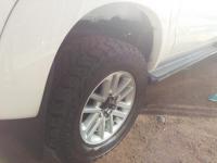 Toyota Hilux D4D for sale in Botswana - 3